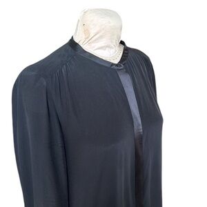 Eileen‎ Fisher Silk Button Down Blouse Hidden Buttons Classic Luxury Black M